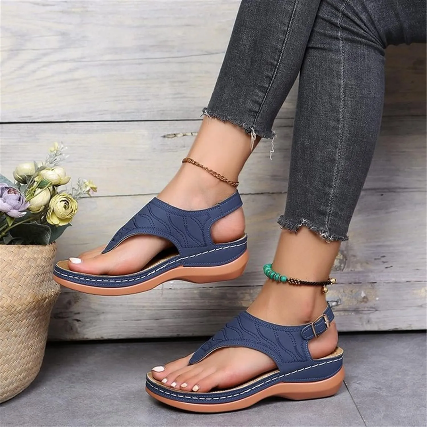 Ladmiple Womens Sandals Comfortable Summer Causal Flip Flops Arch Support Beach Roman Outdoor Open Toe Orthopedic Sandal