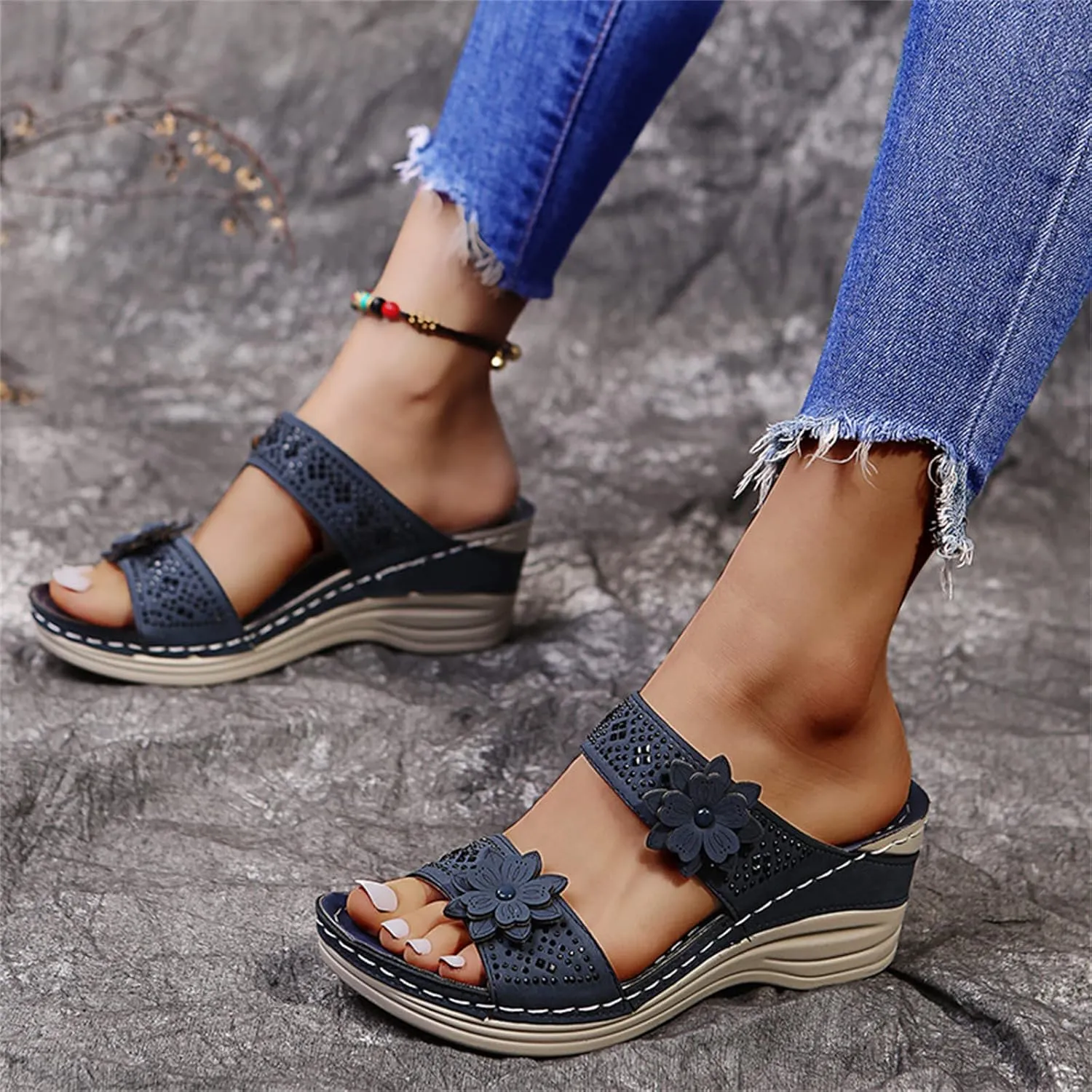 Ladmiple Womens Sandals With Arch Support Walking Comfortable Orthopedic Flip Flops Dressy Orthotic Slides Summer Shoes 2024