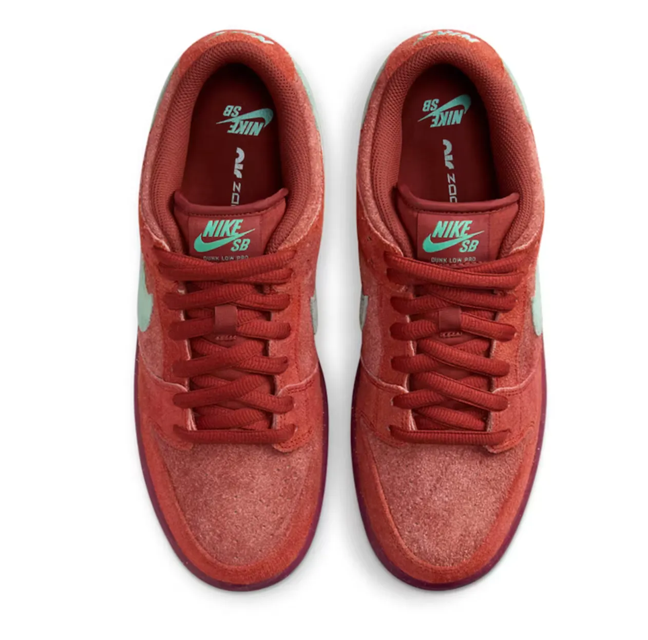 NIKE SB DUNK LOW MYSTIC RED