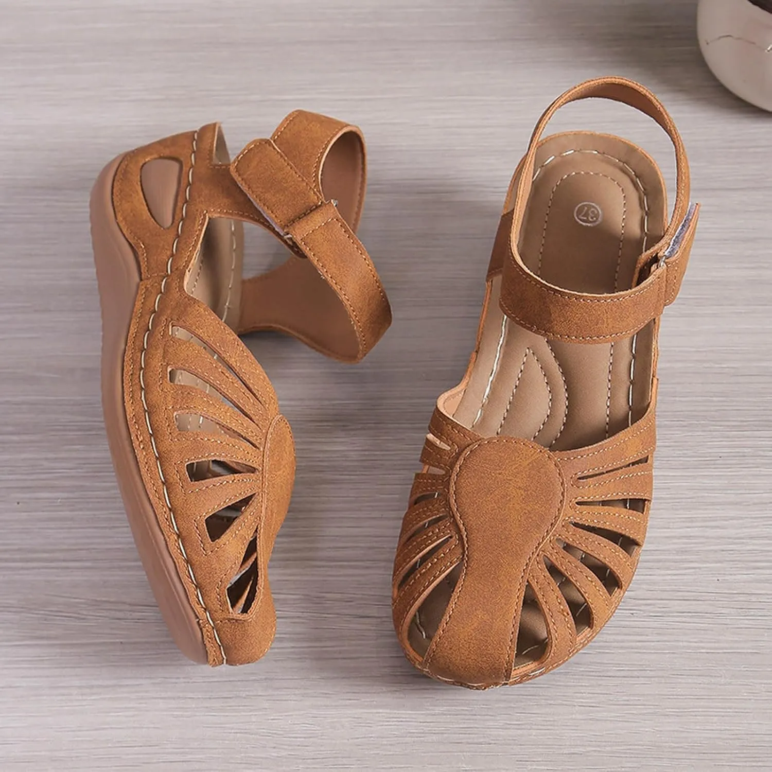 Orthopedic Sandals for Women with Arch Support Breathable Comfortable Wedge Heel Shoe Summer Beach Vacation Footwear Non-Slip Cut-Out Soft Sole Shoe Fashion Closed Toe Slippers with Ankle Strap