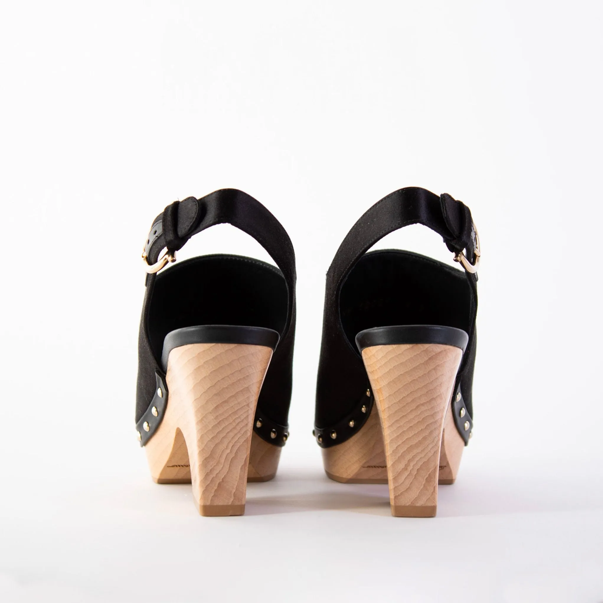 Salvatore Ferragamo Chic Susanne Black Wedge Sandals
