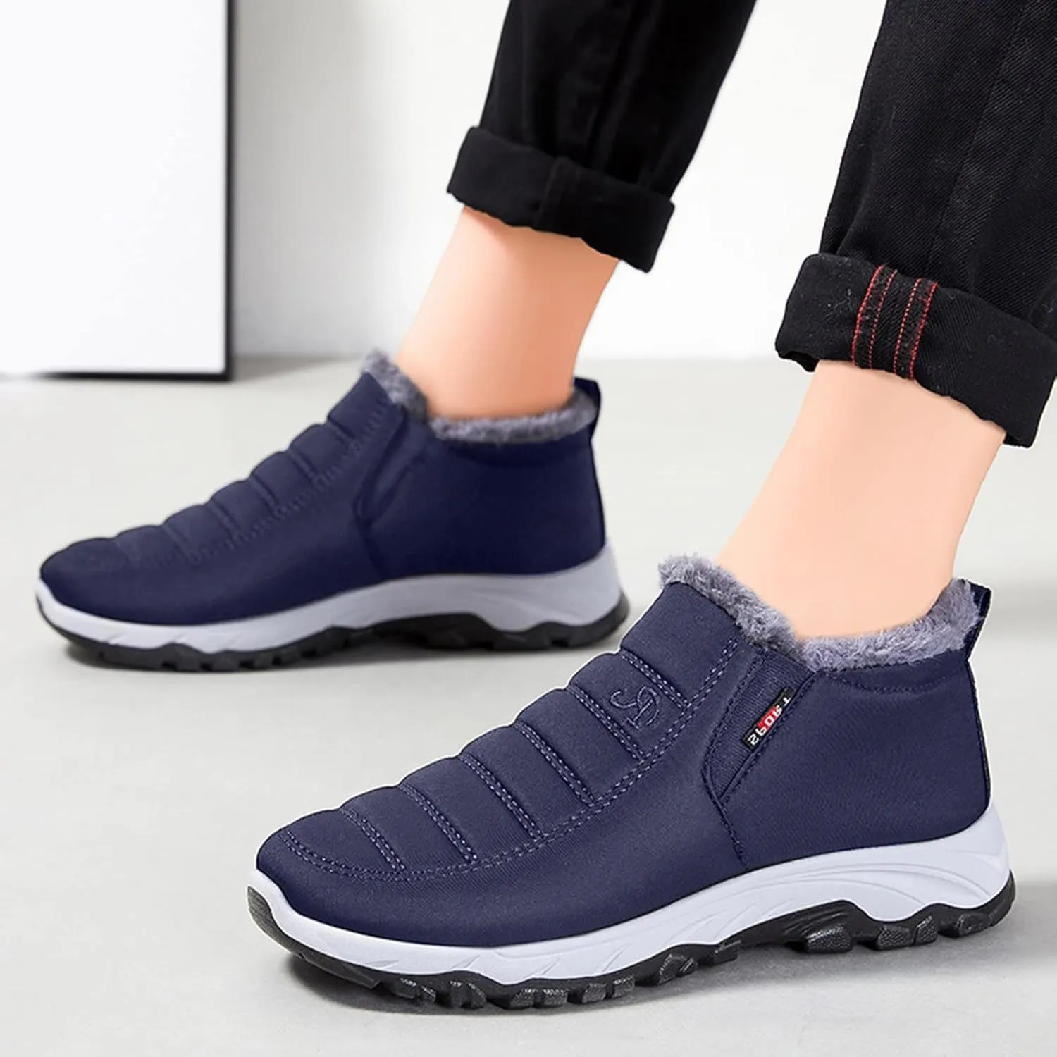 Snow Boots for Women Non Slip Women's Short Snow Boots Fur Boots for Women Winter Short Womens Lightweight Cold Weather Winter Boots, Waterproof Snow Shoes Snow Boots Wide Calf