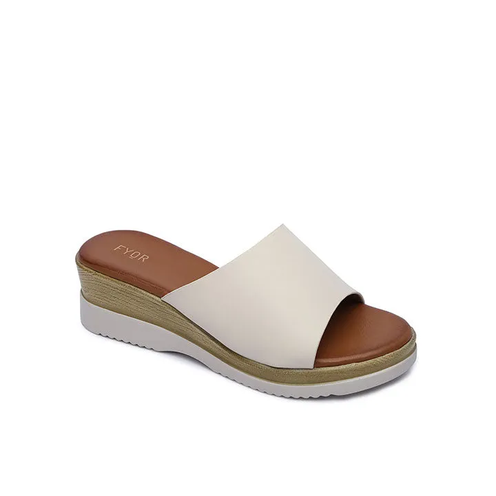 Stylish Comfort Wedges HL 223