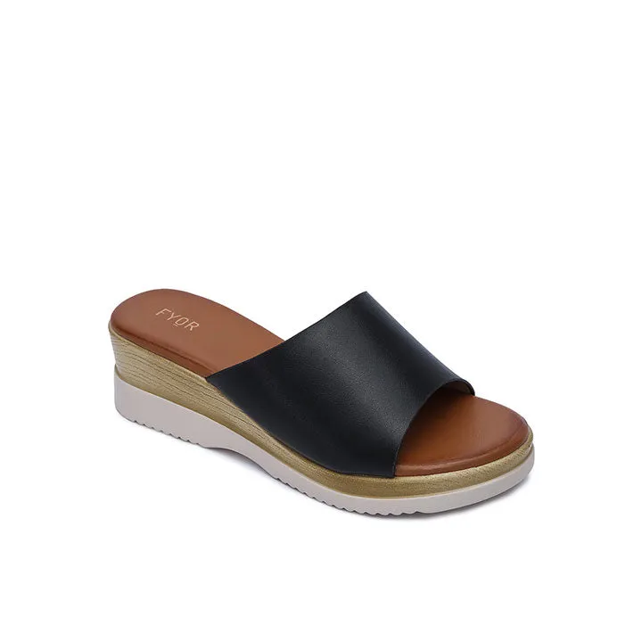 Stylish Comfort Wedges HL 223