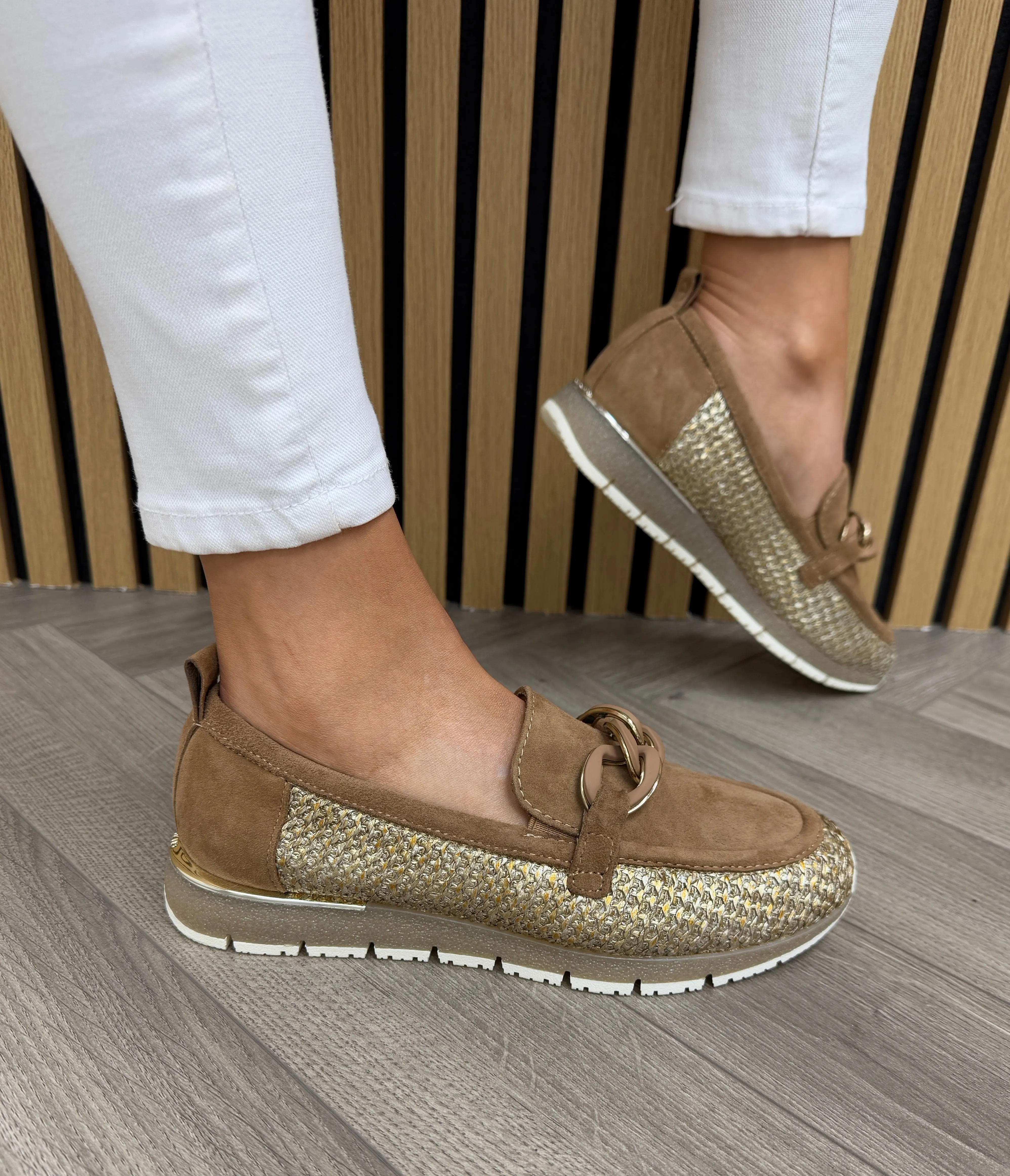 Tamaris (SS25) Metallic and Suede Loafer 24711 - Cognac (T38)