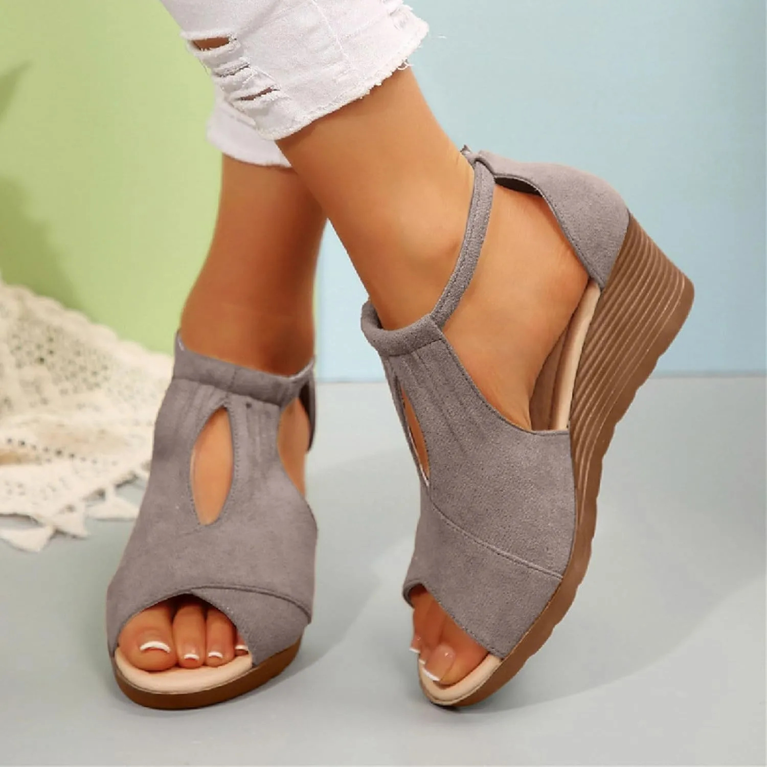 ZSpzx Women Wedge Sandals 2025,Comfortable Dance Party Walking Footwear Breathable Beach Vacation Slippers Summer Non-Slip Casual Shoe Fashion Indoor/Outdoor Ladies Dress Arch Support Slides
